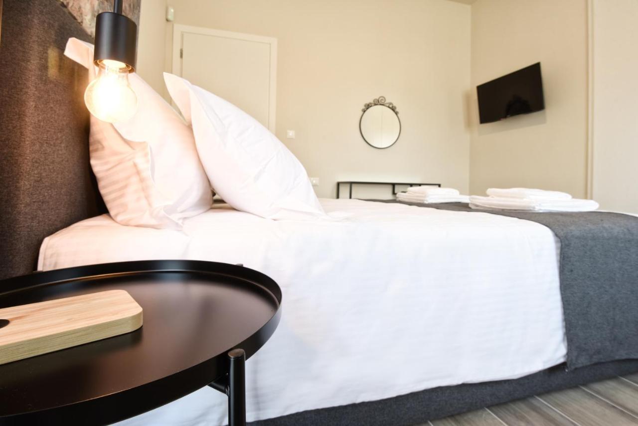 Aello Luxury Apartments Markopoulo Mesogaias Экстерьер фото